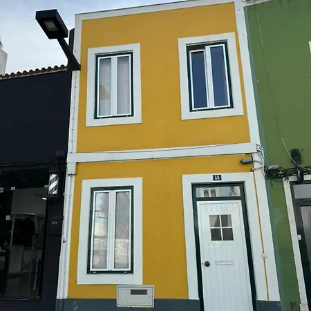 Nyaraló Moradia Aconchegante Póvoa de Santa Iria